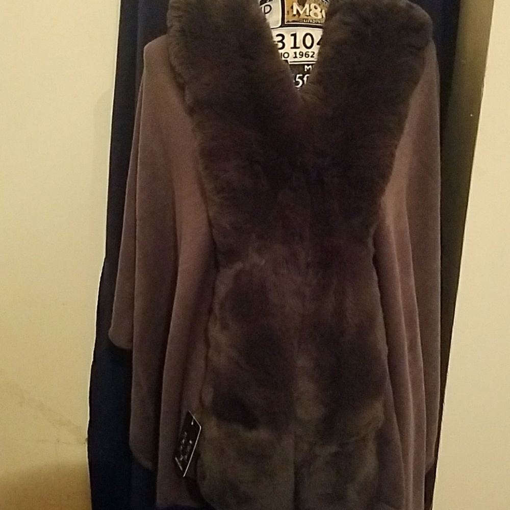 Fur shawls